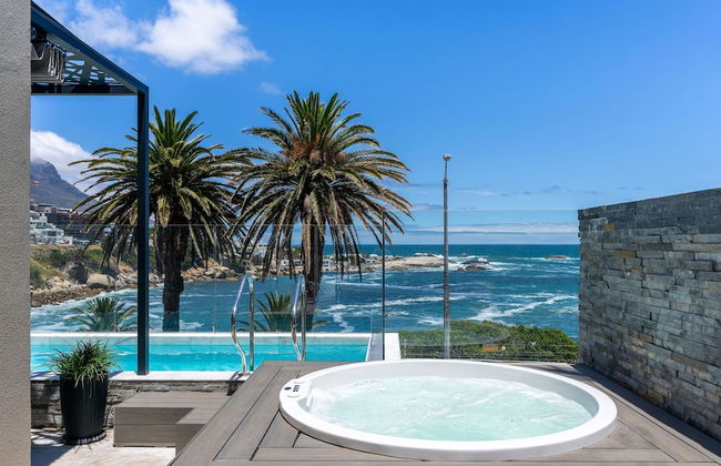 Bakoven Palms Villa - Ultra Lux Villa With Jacuzzi - Foto 2