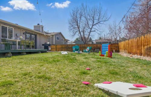 Spacious 4BD - Backyard BBQ, Fire Pit & Mini Golf - Foto 56