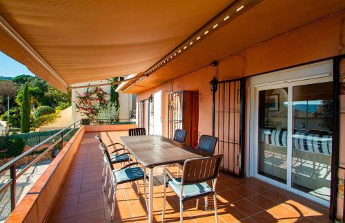 Beautiful villa with a pool - Foto 30