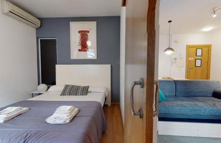 Apartamentos Sorolla House - Photo 6
