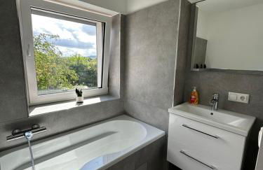 Große 2 Ferienwohnung Gästehaus NEUBAU Merzig 100 m2 - Photo 77