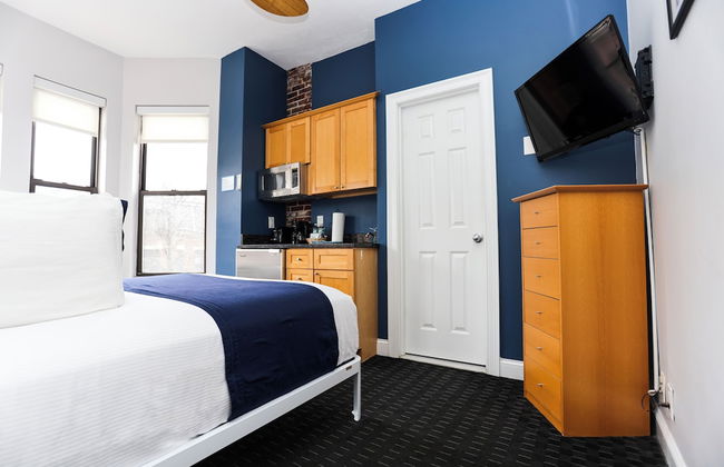 Maverick Suites at 400 Columbus Ave - Foto 25