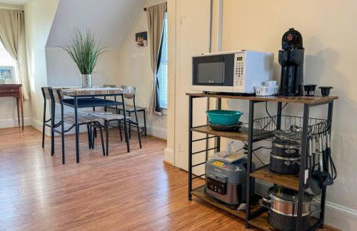 NEW - Mins to Concord/ Nashua - Fenced Backyard - - Foto 5