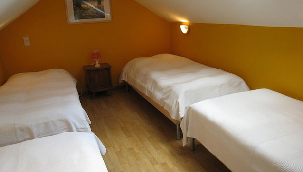 Renovated Farmhouse Quiet Location With Garden, Terrace, Ideal for Walks & Cycling - Foto 3, Quarto