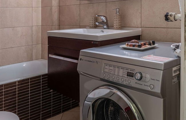 Dancing on Sunshine - Melina s City Getaway - Foto 22