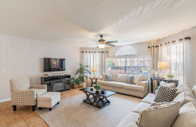 Minutes To Mickey New. Pool. Near Disney - Foto 5