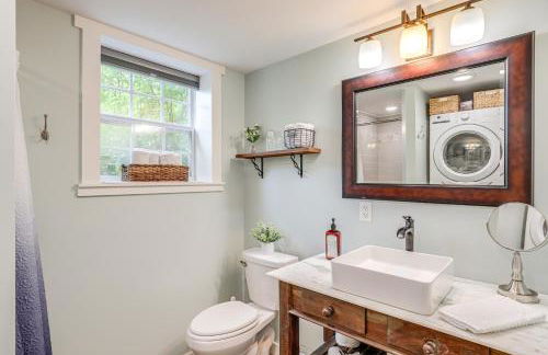 Modern Weaverville Apartment - Walk to Downtown! - Foto 19