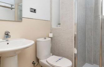 Travel Habitat - Ático Centro - Photo 30