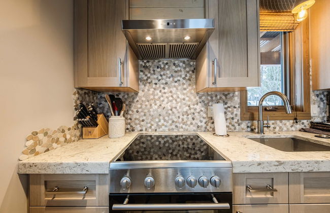 Wilderness Club Cottage on 18th Green - Photo 8