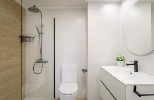 Maikran Seasonal Santa Pola Beachside Apartment - Foto 5