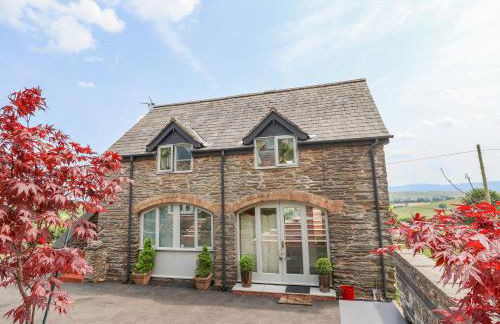 Coach House - Photo 1