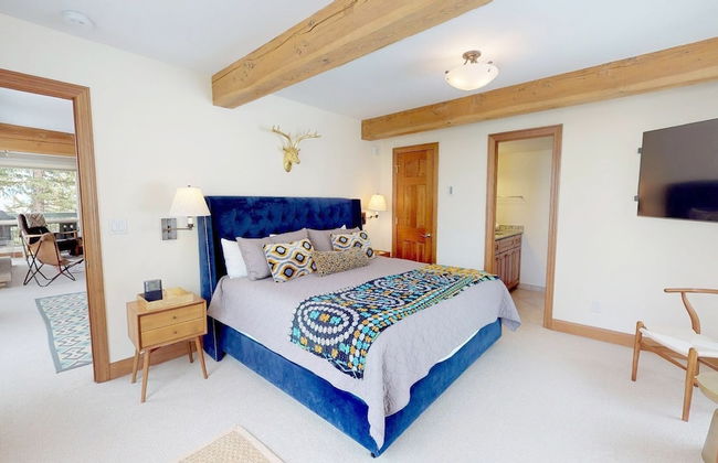 Top of the Village - Foto 19