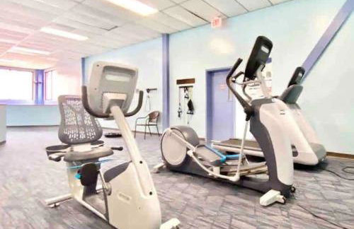 Beech Mountain Adventure Basecamp, Hike, Bike, Blue Ridge Trails and More - Foto 43