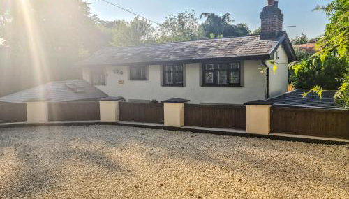 Rainbow Cottage Spacious Detached Home, Hot Tub, Sleeps 7 - Foto 2