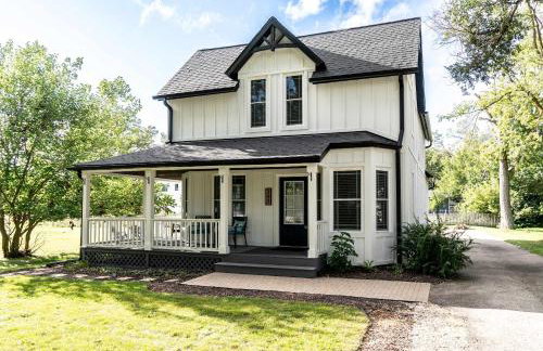 Chic 3 BDR Williams Bay Retreat with Fire pit for 8 - Foto 26