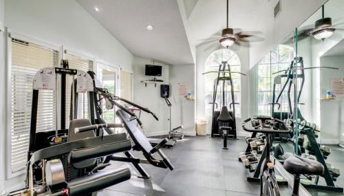 Walk to Beach 1st-Floor Unit with Pool in Melbourne - Foto 3