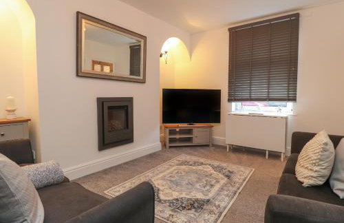 10 Haw Grove - Photo 3