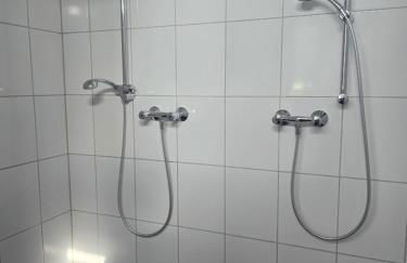 HOSTEL PD23 ALTE FEUERWACHE I 3min CityHospital I 50m Supermarkt I SmartTV I P I Gemeinschaftsküche I Monteure I Kurzurlaub - Foto 11