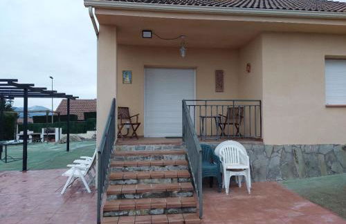 Disfrutar y relajarse en el Robledal - Foto 34