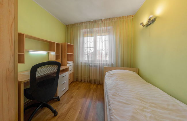 InnHome Apartments on Vorovskogo 36b - Photo 10