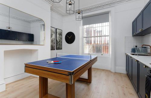 Flatzy - City Centre Mansion 2, Sleeps 22, 4 Baths - Foto 41