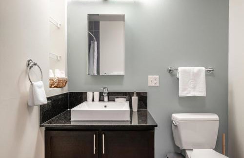 Loop 1BR w Pool Gym nr Financial District CHI-251 - Photo 13