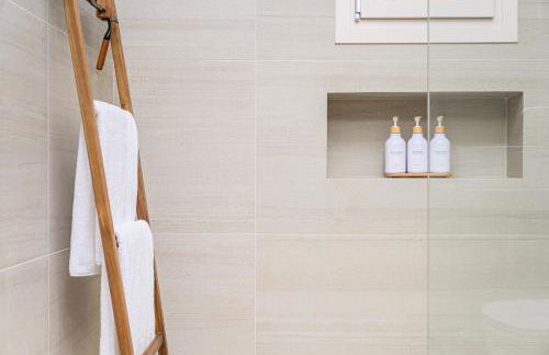 BeachSide Escape Apartments - Photo 9