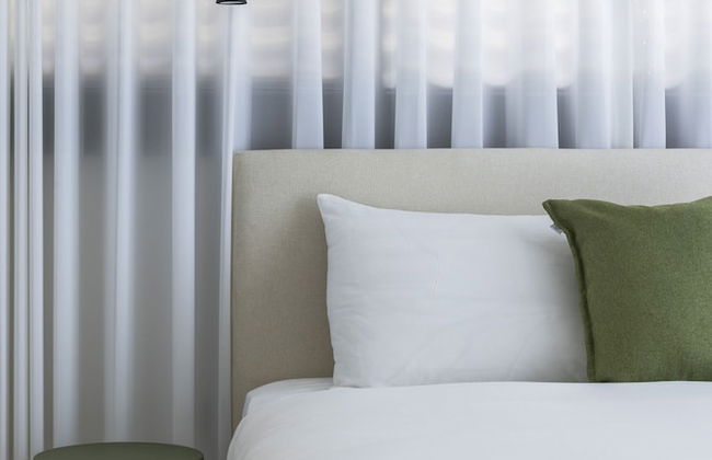 Skyline Serenity by tlv2rent - Foto 11