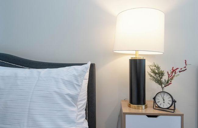 Stunning Studio Near DTLA - Photo 4