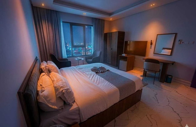 Al Safwa One - Photo 32