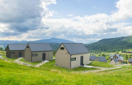 Stodoły Modyń - Domki w Beskidzie Wyspowym - staw kąpielowy, balia, sauna, grota solna - widok na góry - Photo 18