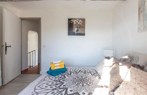 LB Vacation Rentals I Charming Little Bucolic House 5-Min From City - Foto 21