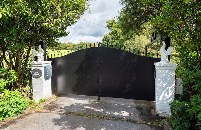 Country Home with Tennis Court & Hot Tub - Foto 33