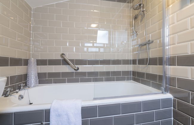 Marina Beach House - Photo 20