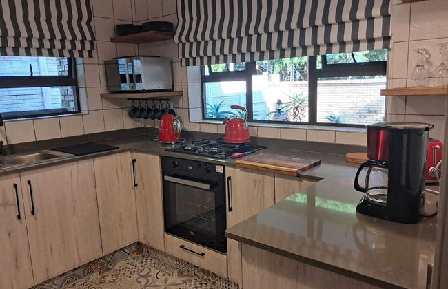 Hornbill Family Suites - Photo 49