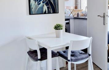 HYPER CENTRE Gare RER A 250m Paris 20min - Foto 9