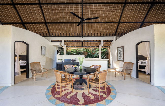 Impiana Private Villas Seminyak - Foto 27