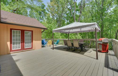 The Lake Place Cabin with Golf Cart and Free Kayaks! - Foto 22