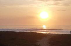 Apartamento 2 andares, na frente da praia - Foto 26