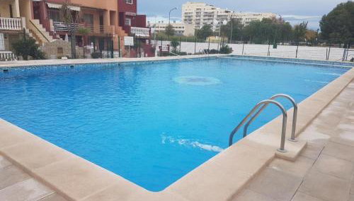 Casa con Barbacoa en Urbanización Privada - Foto 2