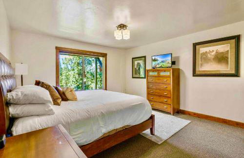 LX33 Lake Tahoe Villa with Gameroom Hot tub Sauna - Foto 22