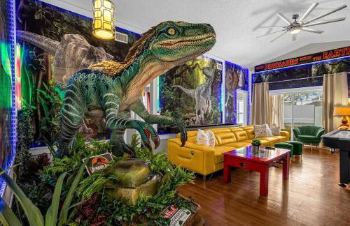 1st Animatronic Dinosaur Villa - Photo 1