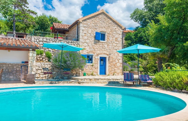 Rural House for 2 With Private Pool, Outdoor Kitchen, Fenced Garden & Sea View - Foto 1