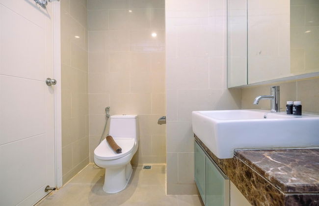 Luxury and Premium 2BR Apartment at Casa Grande Residence - Photo 18