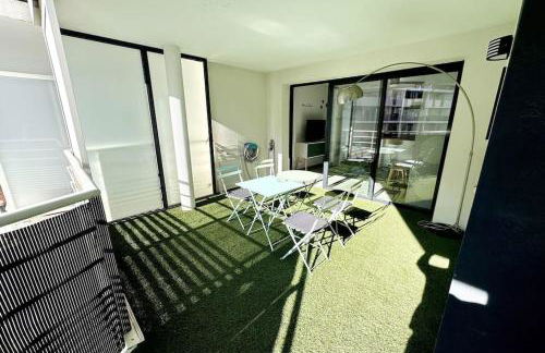 Bel Appart Design 2ch, Mairie, Pkg, Wifi, Terrasse, Port Marianne - Photo 4