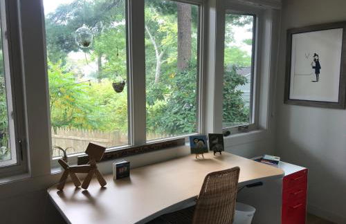 Modern Cottage with Peeks of Ocean Views - Foto 57