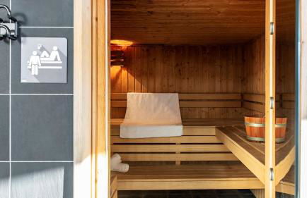 Vue panoramique sur les montagnes plein Sud - T2 Skis aux pieds, Piscine & Spa - Foto 22