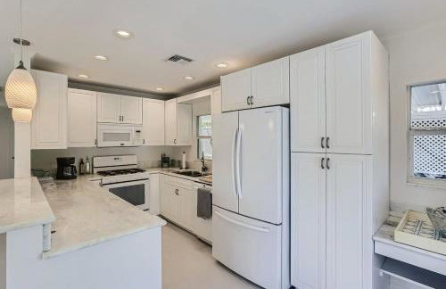 Little Havana - Unwind in a Tropical Garden Retreat with Private Pool - Foto 7