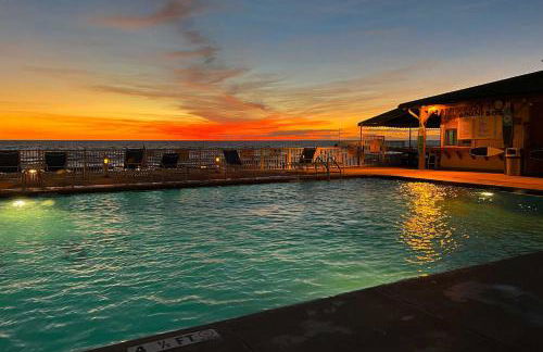 PCB Condo with Community Perks and Beach Access - Foto 37