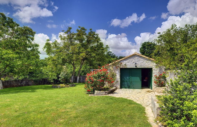 Holiday Home in Rojnici With Private Pool - Foto 37